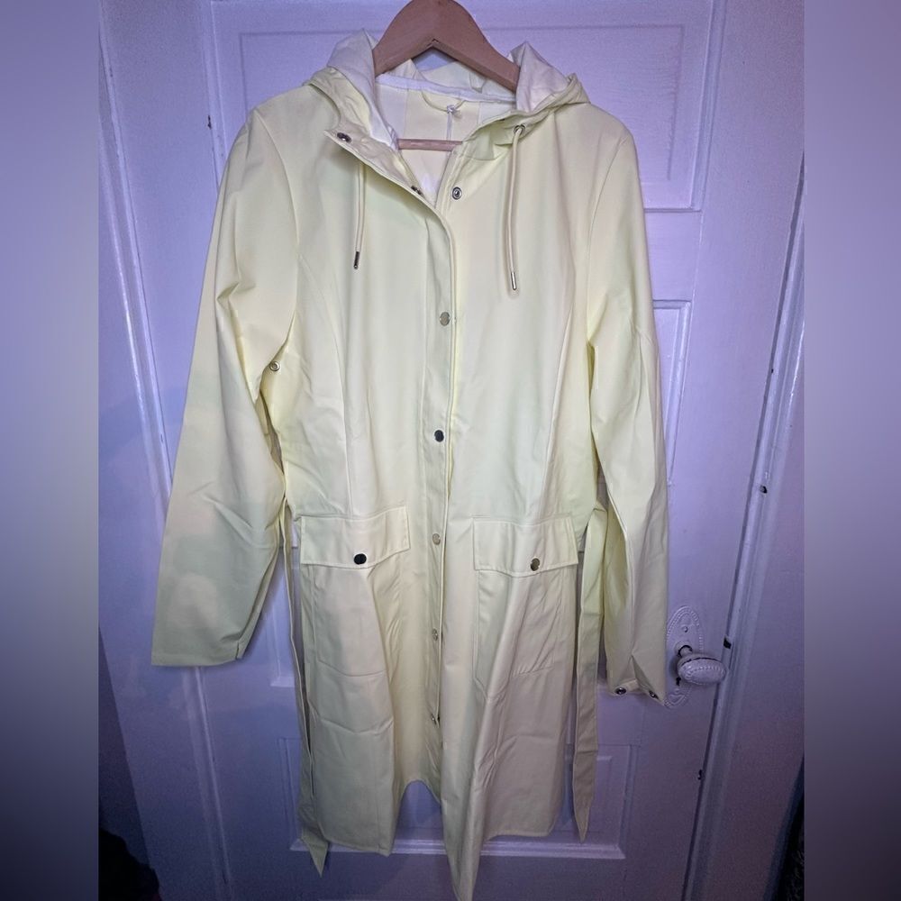 NWTs RAINS Yellow Raincoat Curve Jacket Size XS